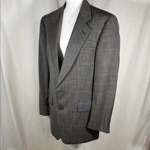 Gray Wool Sport Coat with Notched Lapels